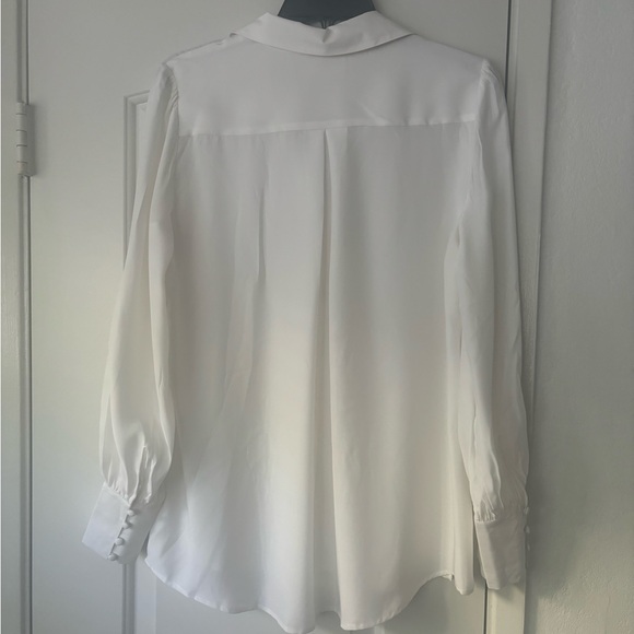 L’agence silk blouse with silk buttons on sides and sleeves - Picture 10 of 12